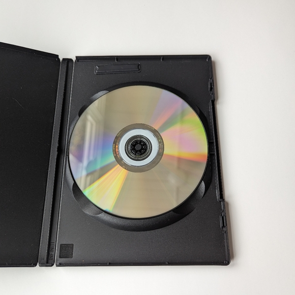 2/$15 Pans Labyrinth DVD - Picture 4 of 4